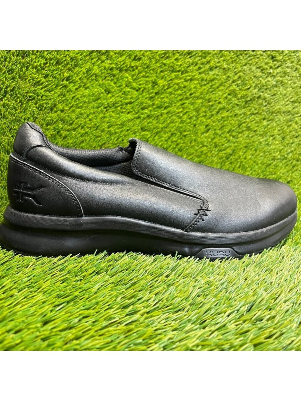 Kuru Kivi 2 Mens Size 11.5 Triple Black Classic Walking Leather Slip-On Shoes
